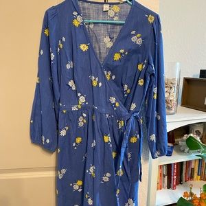 Ladies Old Navy Wrap Dress